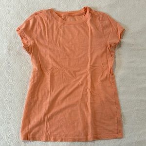 Universal Thread Coral T-shirt Size Small